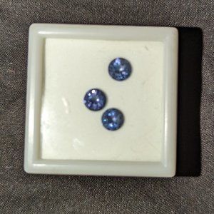 Tanzanite colored topaz